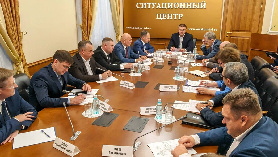 Введенный из-за снега режим ЧС в Омской области распространят на все районы
