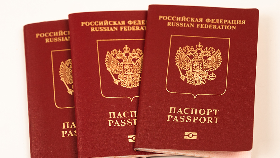 Россиянам стало проще получить временные водительские права в Китае