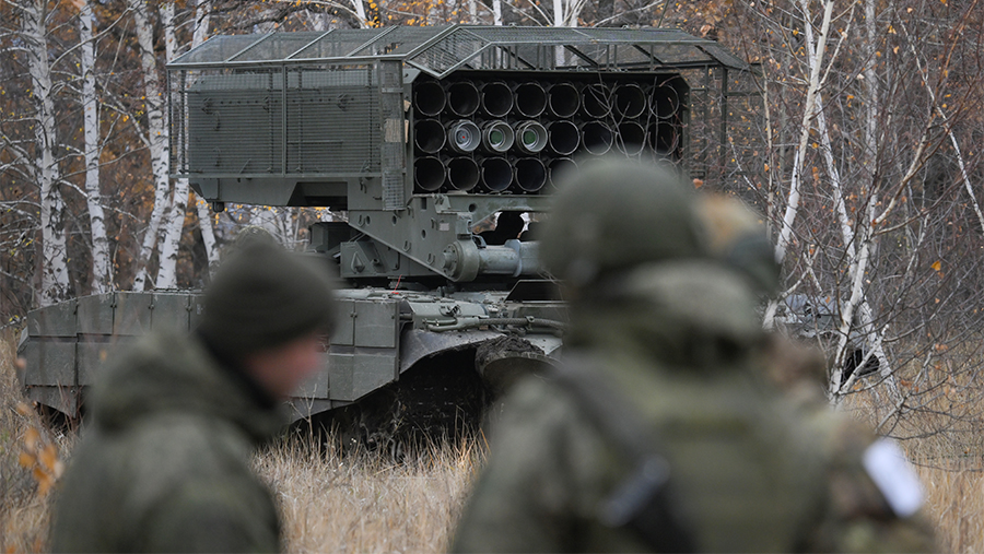 Опубликованы кадры уничтожения ТОС-1А «Солнцепек» позиций ВСУ в Харьковской области Опубликованы кадры уничтожения ТОС-1А «Солнцепек» позиций ВСУ в Харьковской области