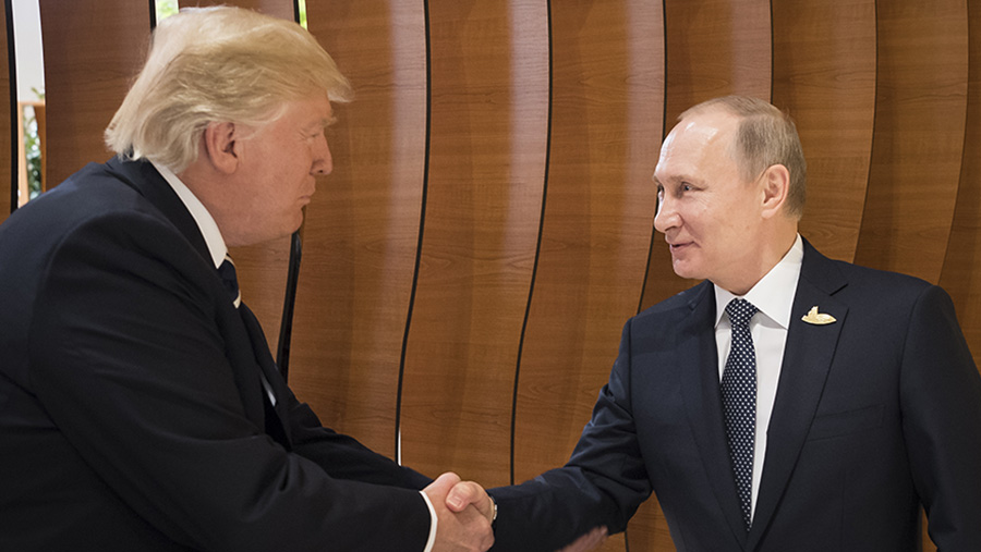 Политолог назвал причины выбора Венгрии для встречи Путина и Трампа Политолог назвал причины выбора Венгрии для встречи Путина и Трампа