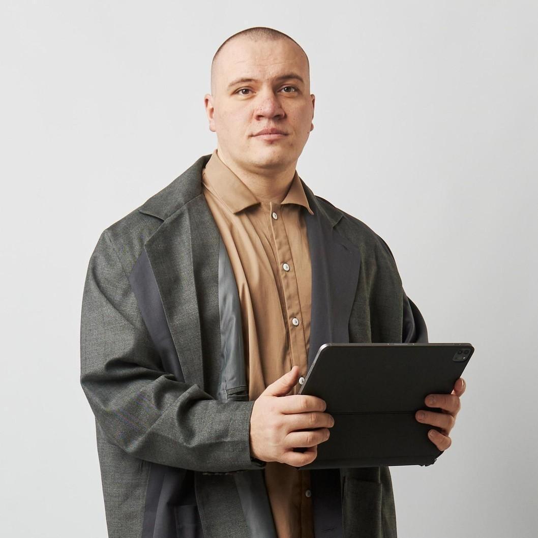 pАлександр Свитеньков/p