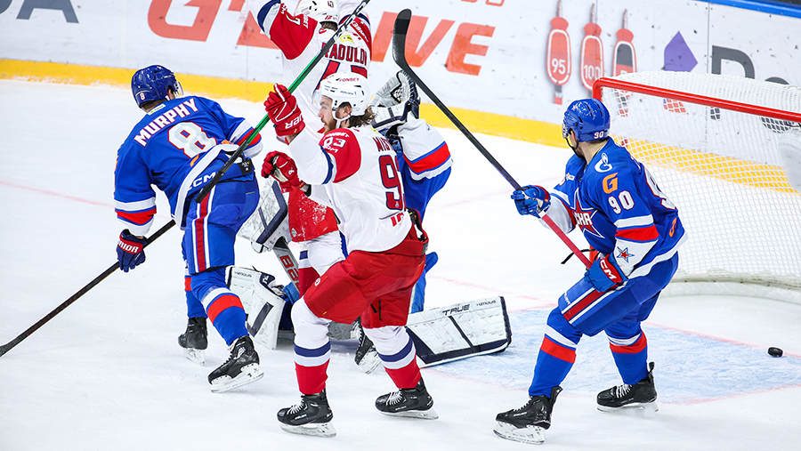 &laquo;Локомотив&raquo; обыграл СКА в гостевом матче регулярного чемпионата КХЛ