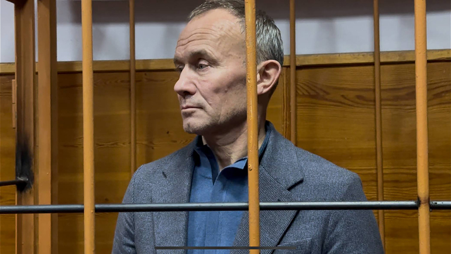 Как бывший вице-губернатор оказался замешан в схеме уральских олигархов. Дело Олега Чемезова
