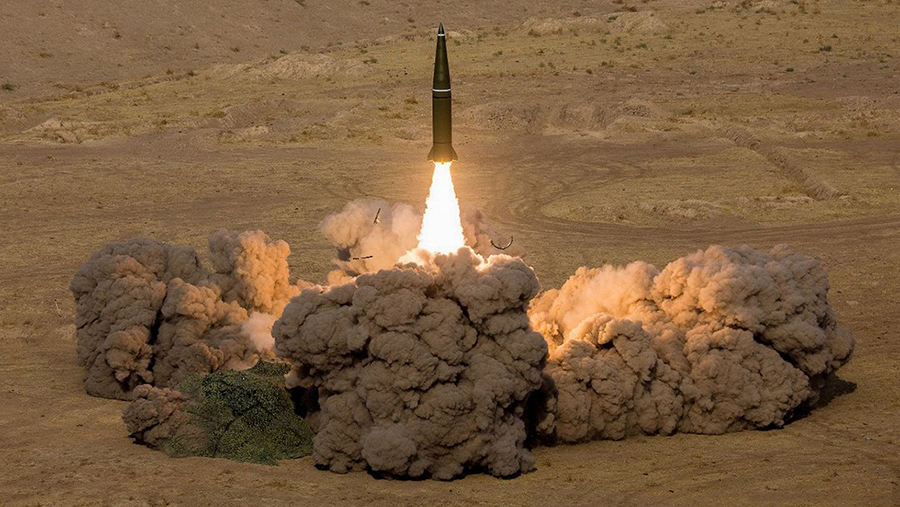ВС России в ответ на атаки Киева ударили по ВПК Украины и военному аэродрому